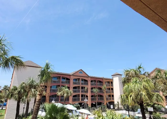 Beachfront Palms Hotel Galveston