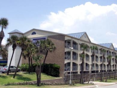 Beachfront Palms Galveston